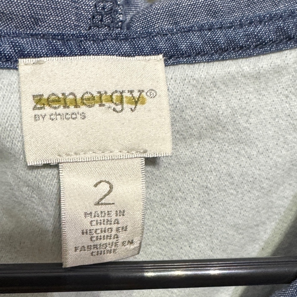 Hooded Vest with Zipper Zenergy by chicos 2 - Picture 2 of 13
